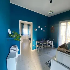 https://la-casetta-di-andreina.hotelitalianriviera.com
