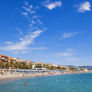 https://appartamento-100mt-dal-mare.hotelitalianriviera.com